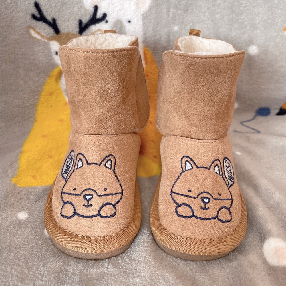 🦄 Baby winter boots